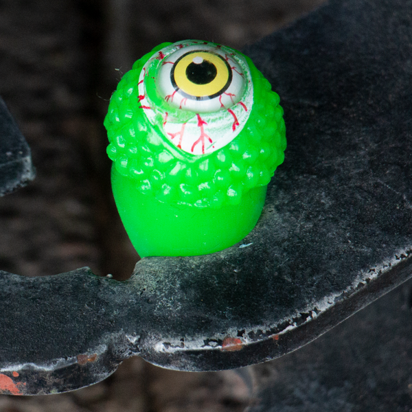 Green LED Flashing Eyeball Ring