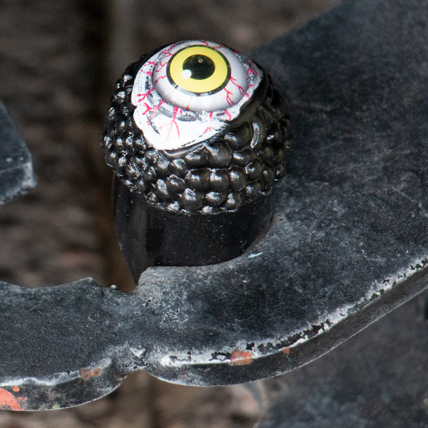 LED Light Up Flashing Black Eyeball Ring