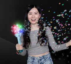 Light Up Snowflake Bubble Wand