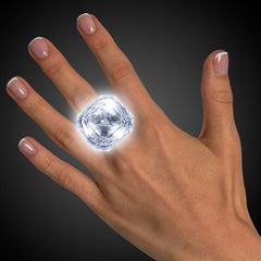 White LED Light Up Flashing Diamond Ring