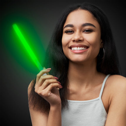 Green 10" Glow Sticks - Pack of 25