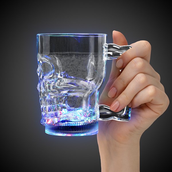 LED Light Up Multi-color Flashing 14 Oz Skull Mug
