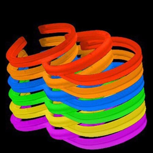 8 Inch Twister Glow Stick Bracelets