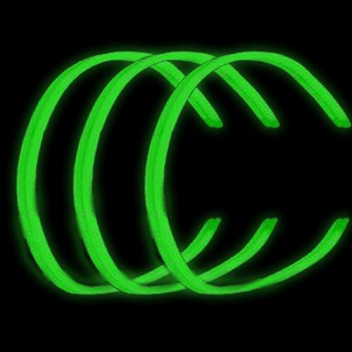 22 Inch Twister Green Glow Sticks Necklaces - Pack of 25