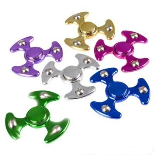 3 Metallic Ufo Hand Spinner